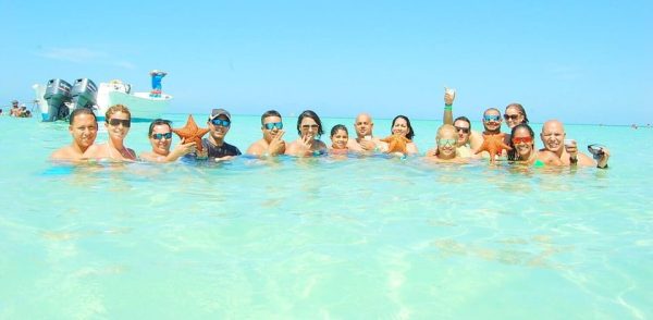 From Santo Domingo: Isla Saona Full-Day Tour with Lunch