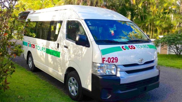 Santiago: Private 1-way Transfer Santo Domingo/Samana/P.Cana