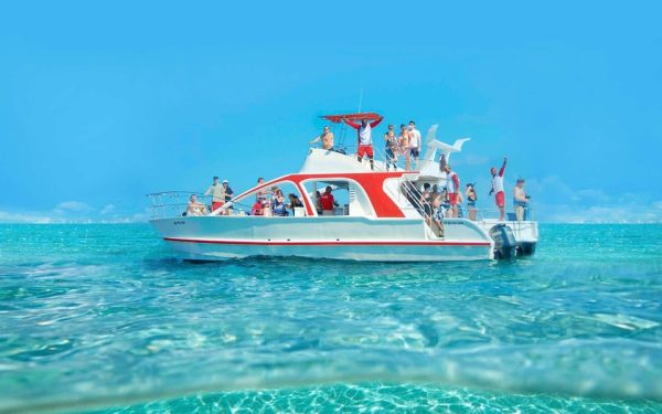 Party Boat - Booze Cruise Punta Cana