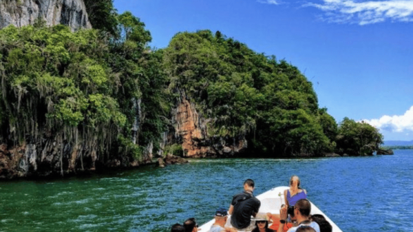 Discover Los Haitises National Park with Delicious Lunch