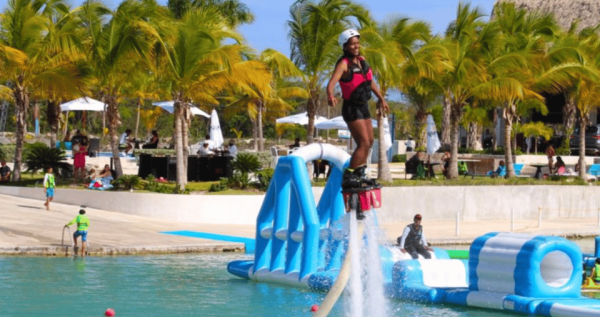 Punta Cana: Caribbean Lake Park Flyboard Experience