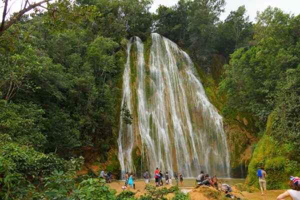 El Limón: Waterfall Tour with Lunch