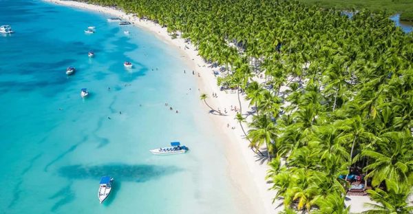 Saona Island: Beach & Natural Pool Small-Group Tour w/ Lunch