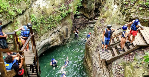 Puerto Plata: Damajagua Waterfalls Canyoning & Cocktail