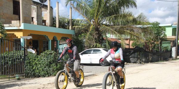 Punta Cana E-bike tour: Macao, El Salado, Ceiba, El Caño