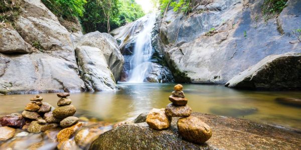 Damajagua: 27 Waterfalls Tour with Entrance Fee & Lunch